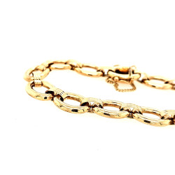 Pre Owned 9ct Fancy Hollow Link Bracelet ZP908